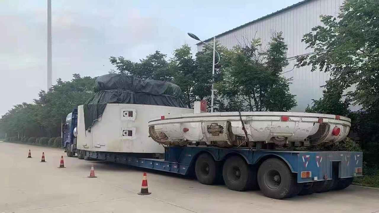 特種設備運輸公司.jpg