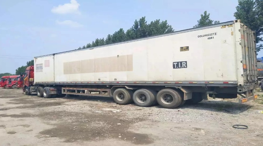 15米冷藏車運輸
