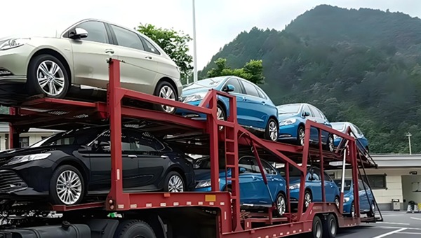 轎車托運.jpg